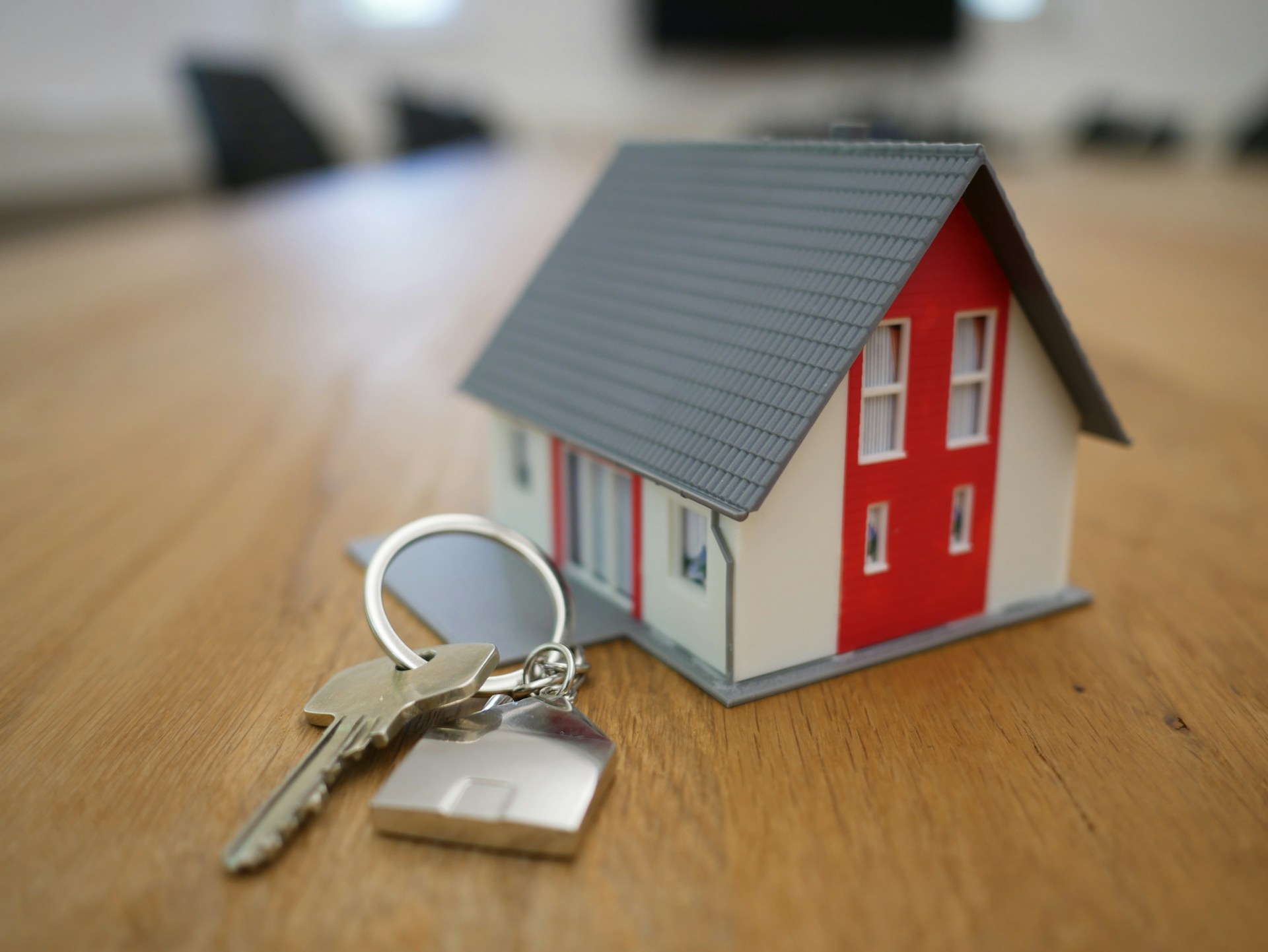 Climate-Resilient REITs: Inland Retreat Real Estate Boom